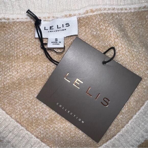 Le Lis NWT Tan and Cream Zebra Print V-Neck Sleeveless Sweater Vest Size Small - Picture 3 of 6